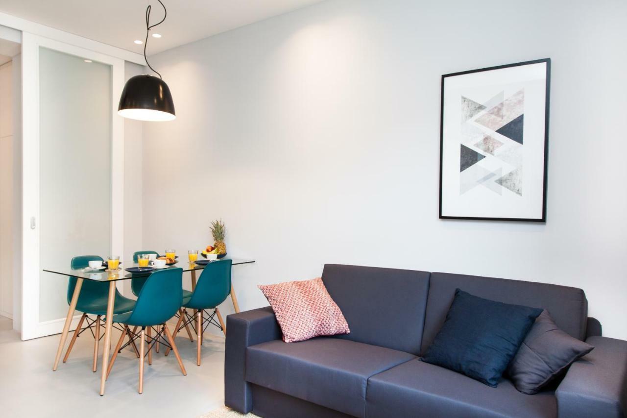 Rooms And Apartments Glossy Zagreb Exterior photo